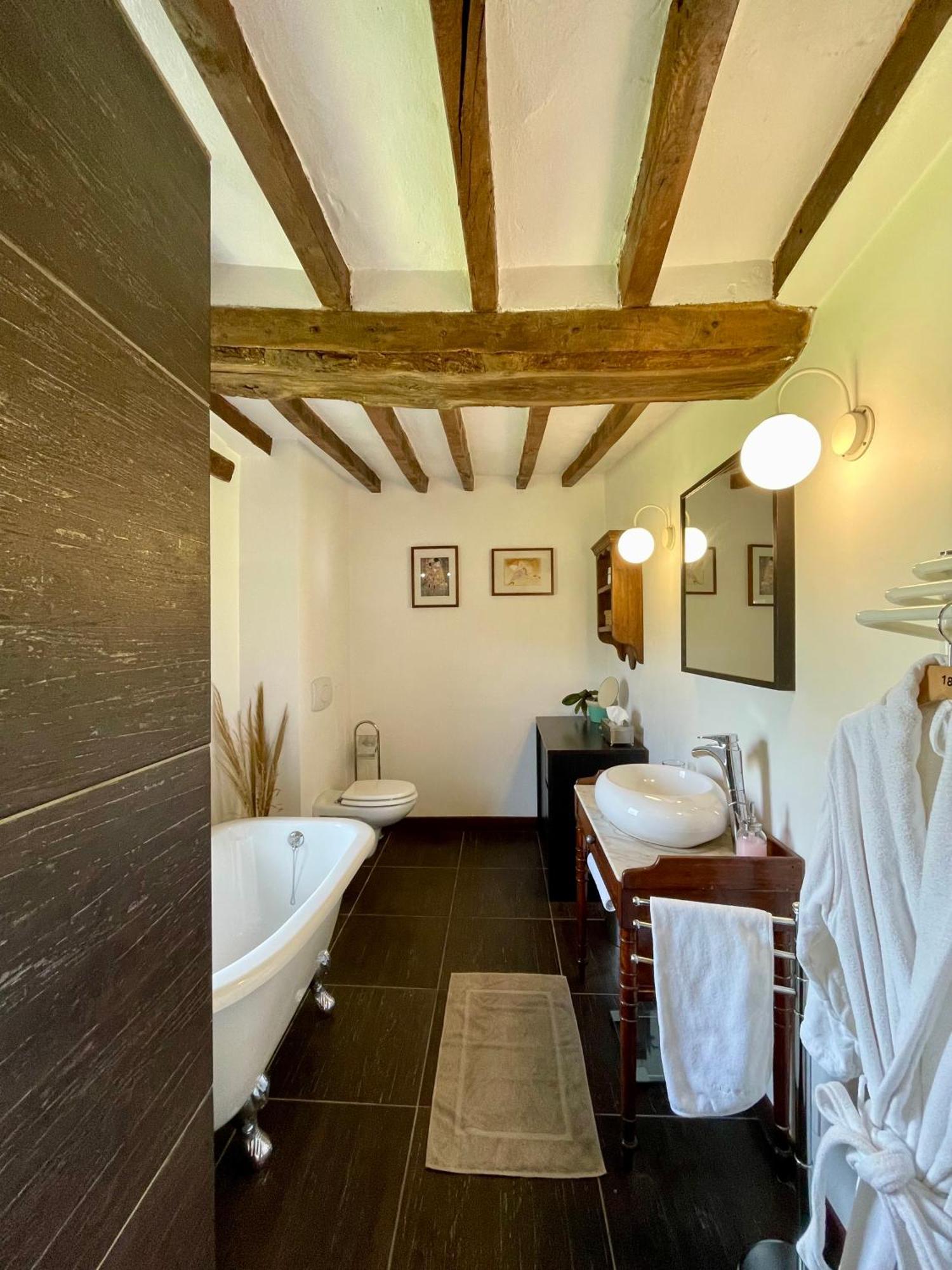 La Paix, Chambre D'Hote En Suisse Normande Condé-sur-Noireau Exterior foto